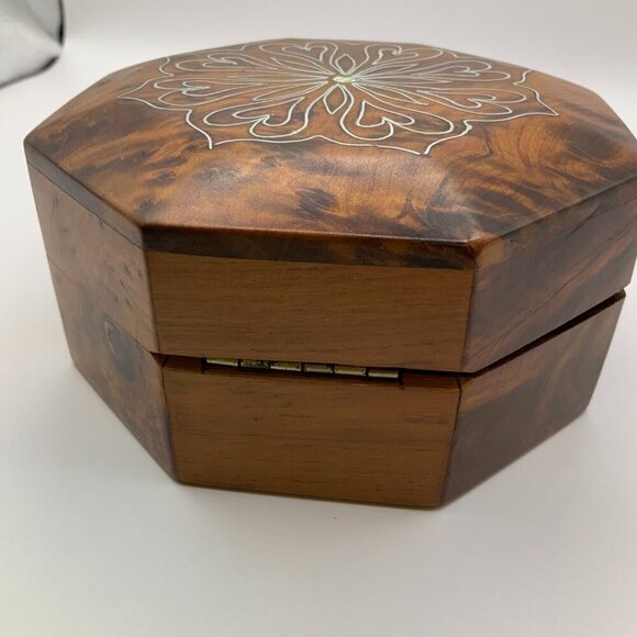 Wooden Octagon Carved Floral Heart Curly Wood Jewelry Trinket Box - Picture 8 of 9